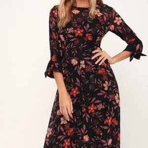 Lulu’s (I. Madeline) Love Black Floral Print Midi Dress, S